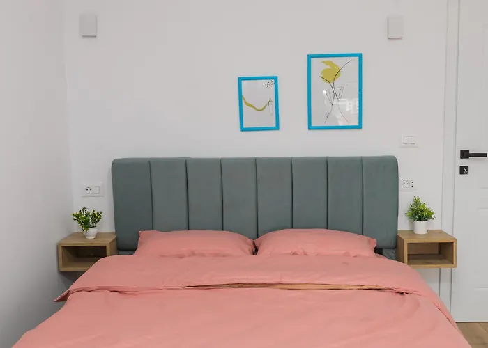 Sunny Center Appartement Tirana